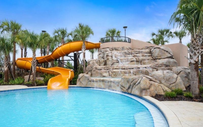Solterra Resort - Townhouses, Casas em Orlando região da Disney Piscina condomínio