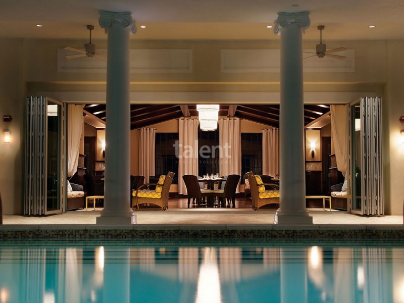Reunion Resort - Lugar perfeito para comprar casa em Orlando Loft piscina condomínio
