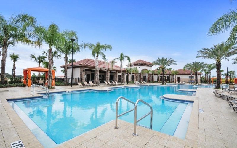 Solterra Resort - Townhouses, Casas em Orlando região da Disney piscina condomínio