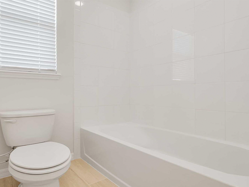 11_bathroom